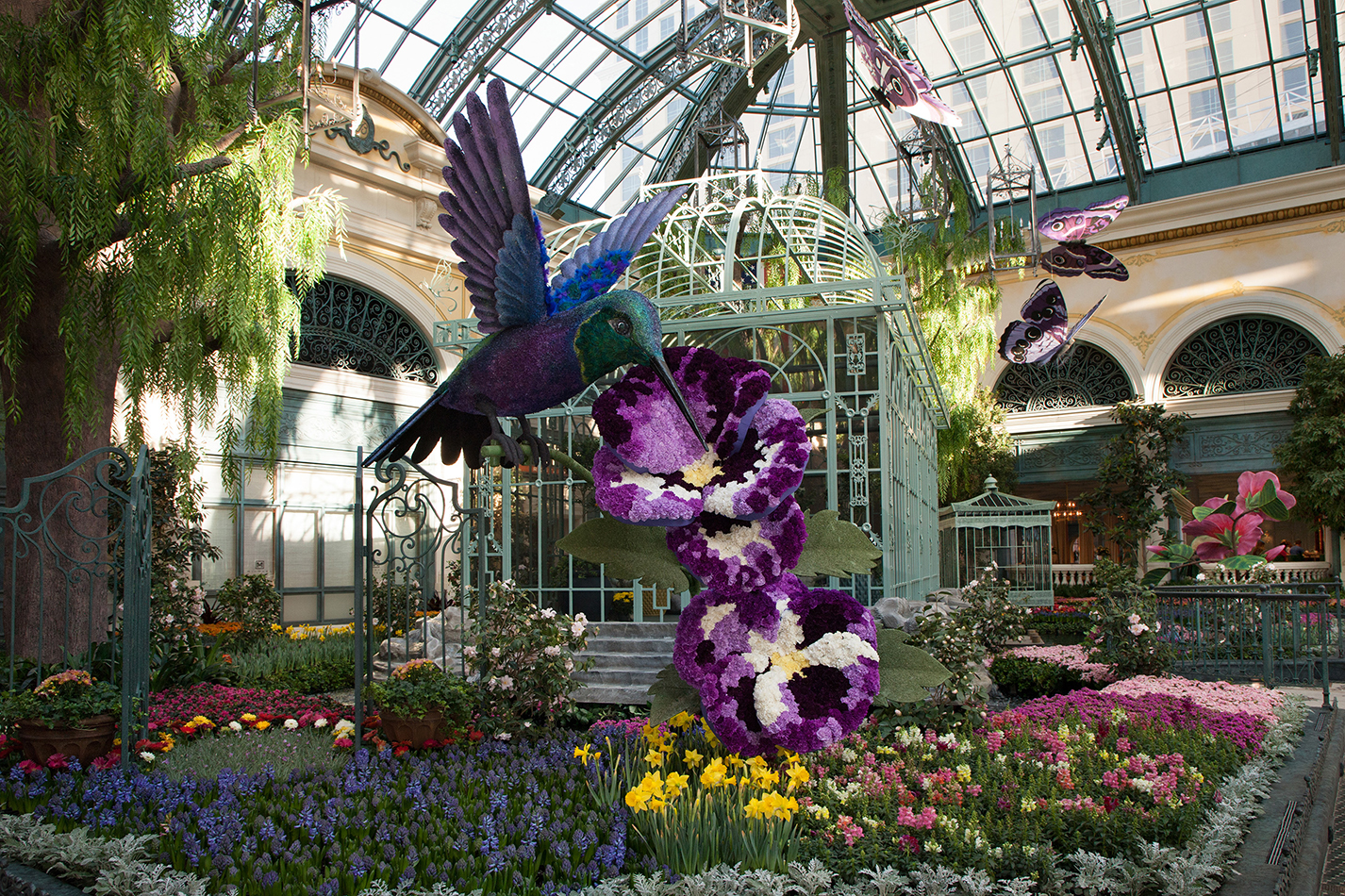 Bellagio Las Vegas on X: Our Conservatory is in between exhibits this  week, but we're still swooning over all of last year's displays. Share your  favorite Conservatory moments below.  / X