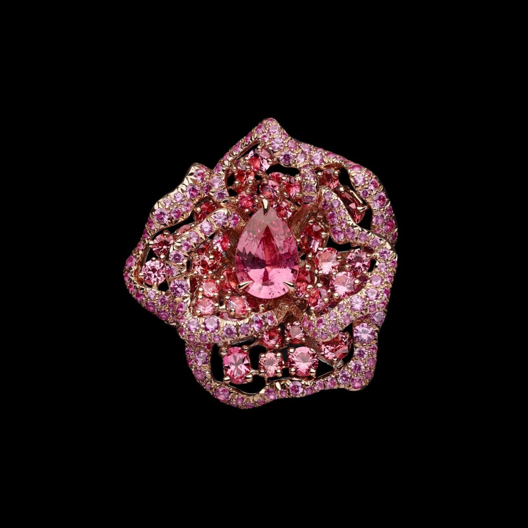 Dior revealed the new high jewelry collection RoseDior