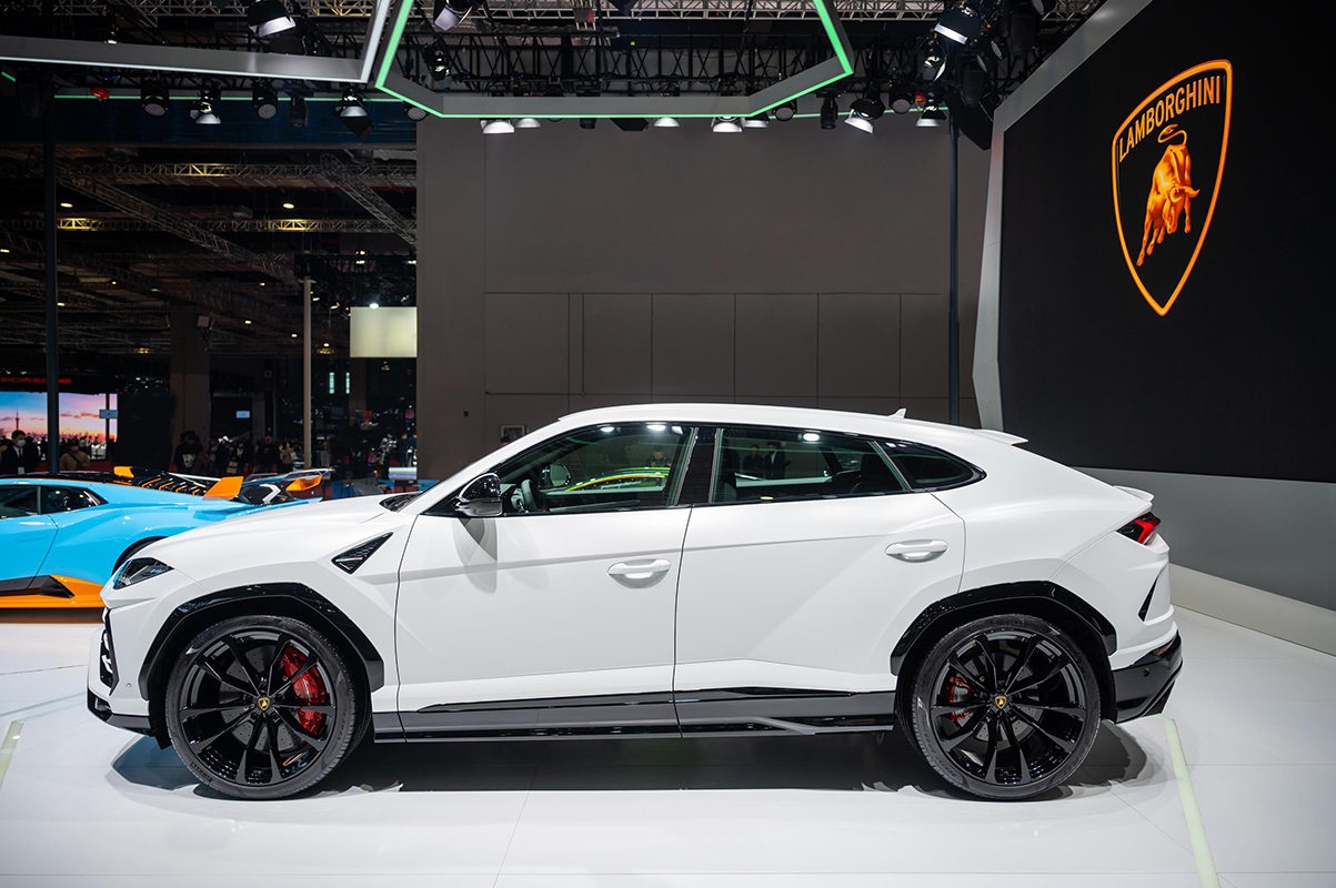 Lamborghini Urus at Auto Shanghai 2021