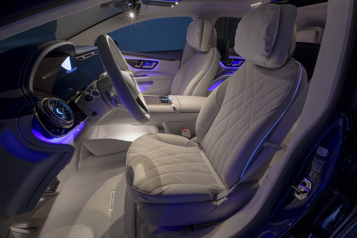 Mercedes EQS Edition One interior