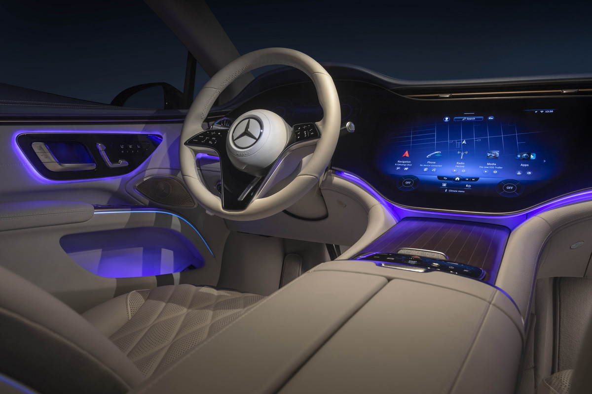 Mercedes EQS Edition One interior