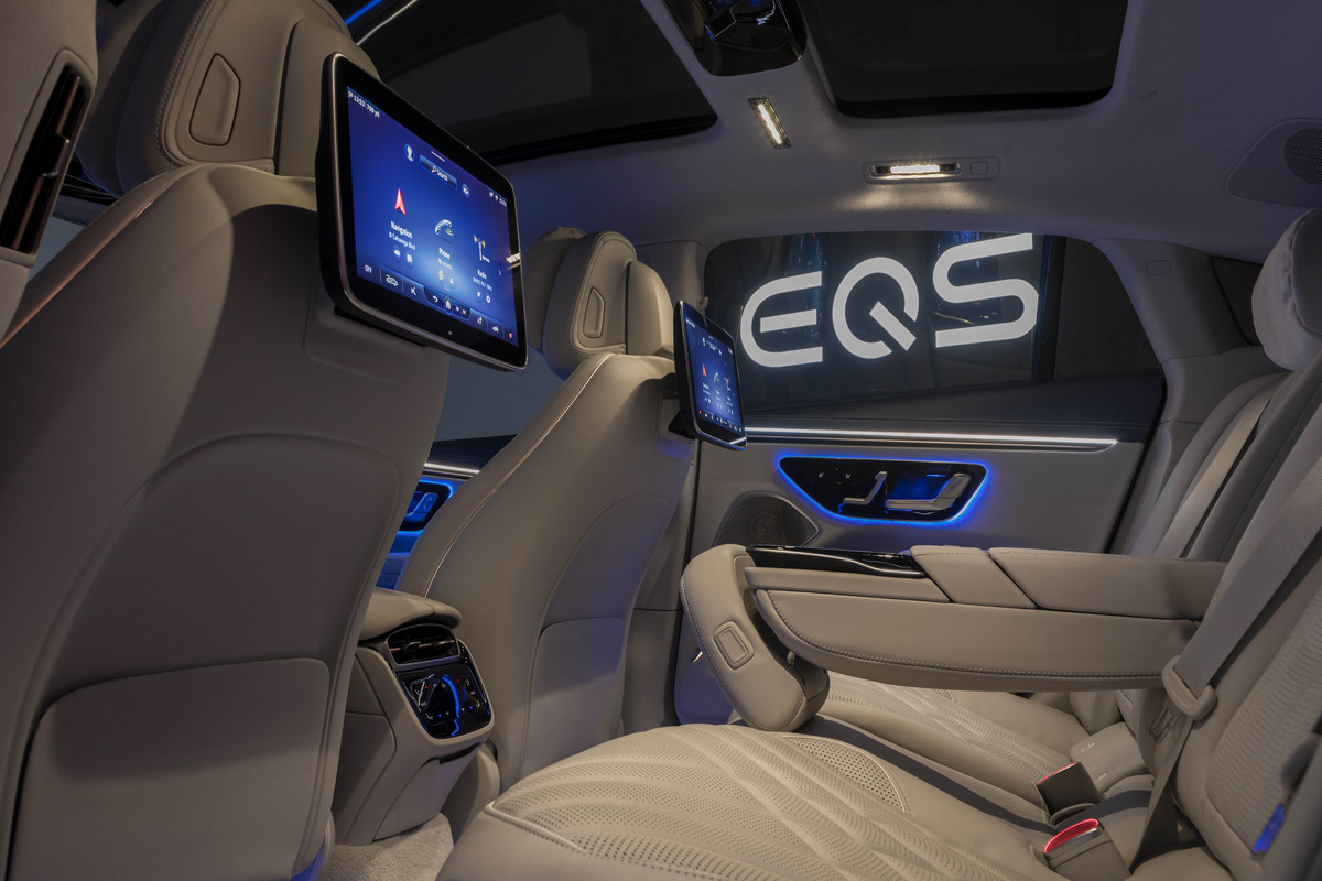 Mercedes EQS Edition One interior