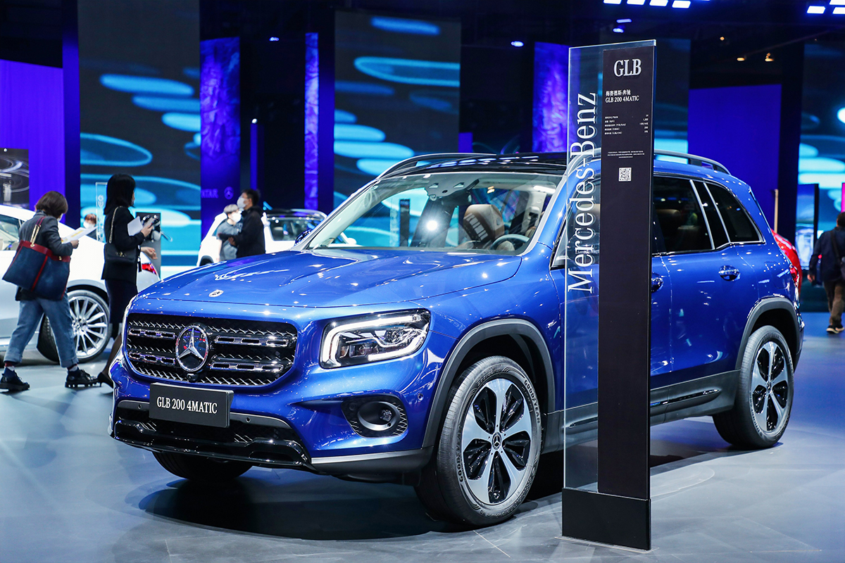 Mercedes GLB 200 4MATIC at Auto Shanghai 2021