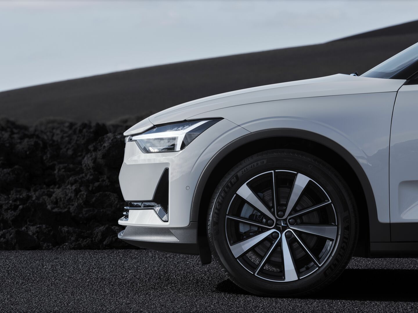 Polestar 2 EV