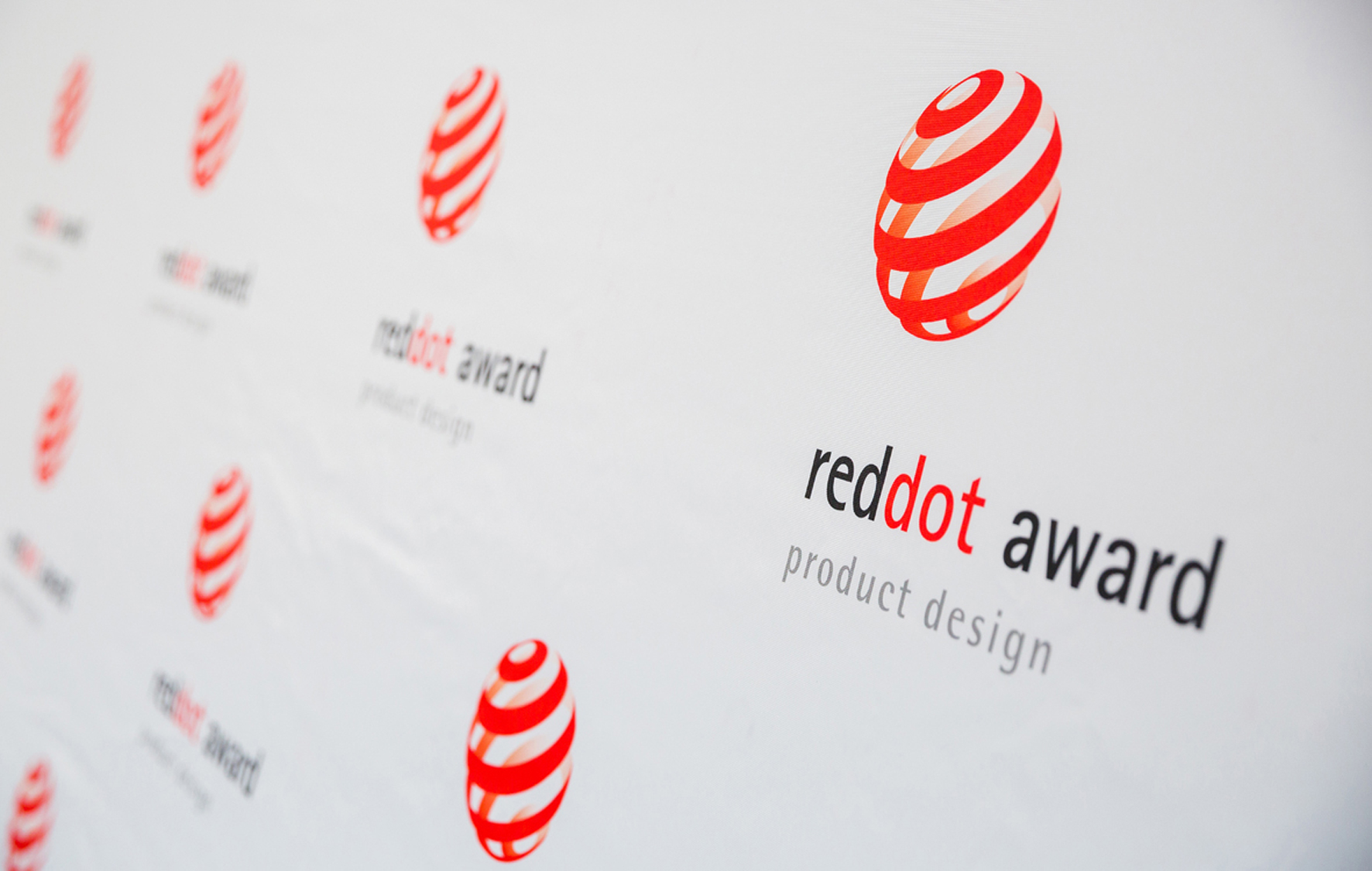 Red Dot Design Award: Philips GoZero Active hydration bottle