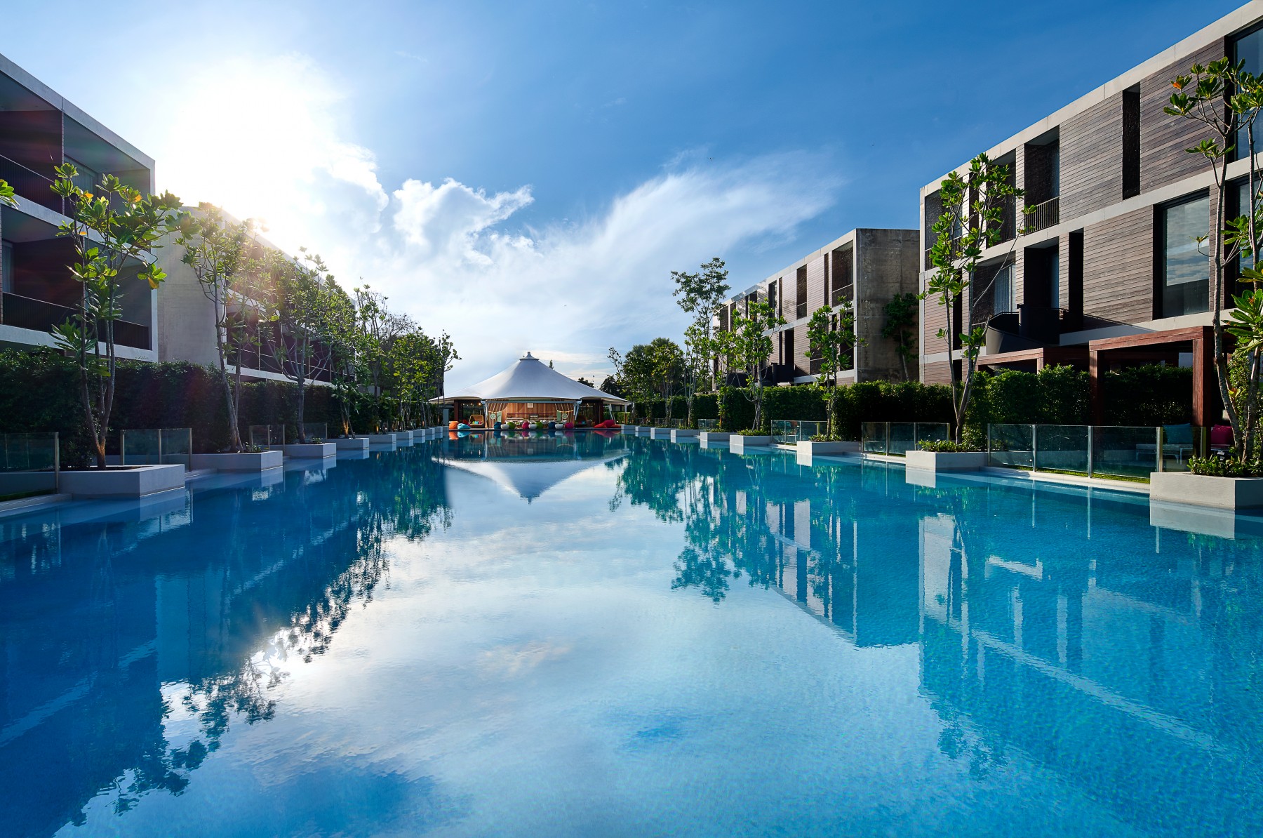 SO Sofitel Hua Hin Signature Pool