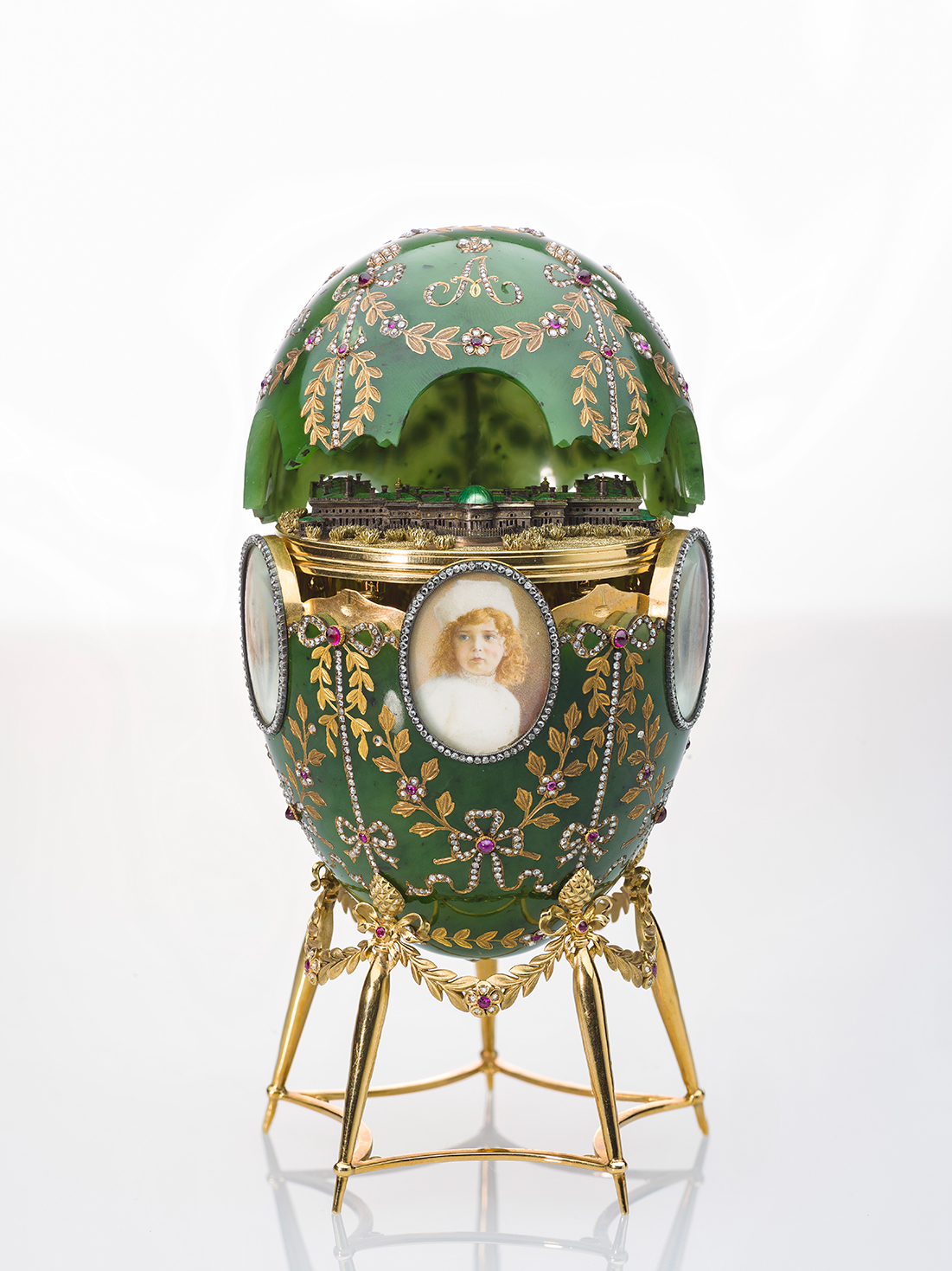 The Alexander Palace Egg, Fabergé. Chief Workmaster Henrik Wigström (1862-1923), gold, silver, enamel, diamonds, rubies, nephrite, rock crystal, glass, wood , velvet, bone, 1908 © The Moscow Kremlin Museums