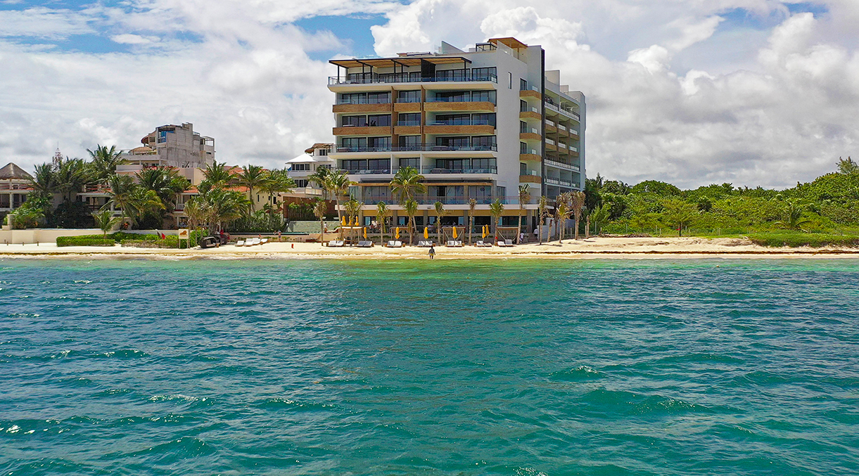 The Fives Oceanfront - Beach Exterior (The Fives Oceanfront - Puerto Morelos)