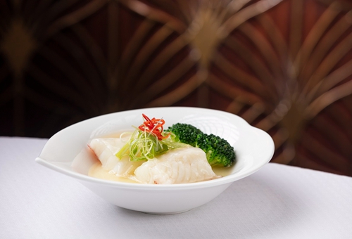 Zi Yat Heen - Steamed grouper fillet with egg white and hua Diao wine