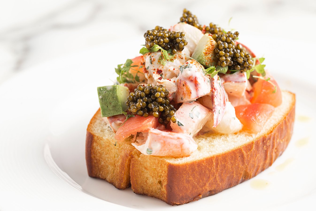 db Bistro & Oyster Bar Lobster Roll