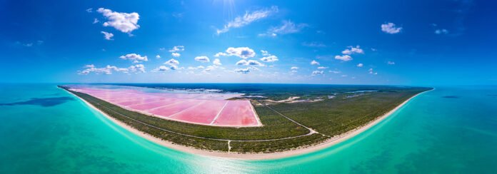 Puerto Maya Playa, Las Coloradas, Río Lagartos in Yucatán