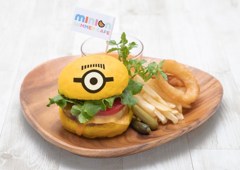 Minion Cheeseburger at Minion Summer Cafe