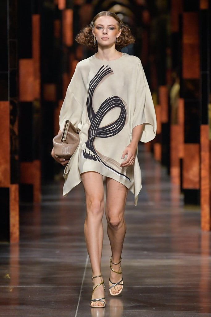 FENDI Women’s RTW Spring/Summer 2022 Fashion Show