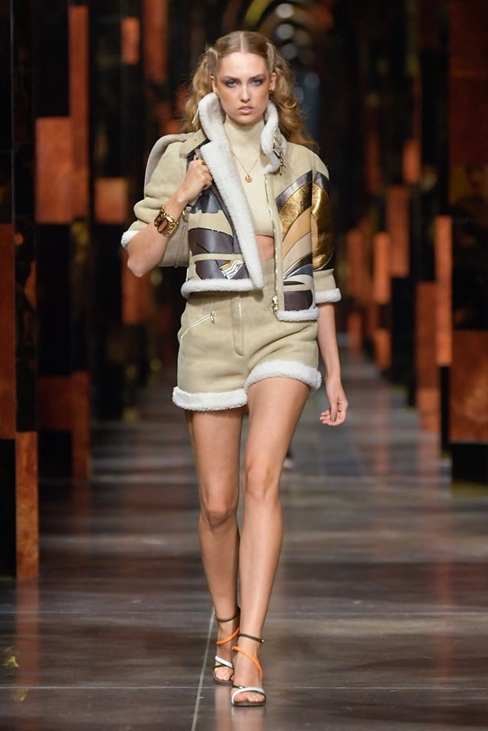 FENDI Women’s RTW Spring/Summer 2022 Fashion Show