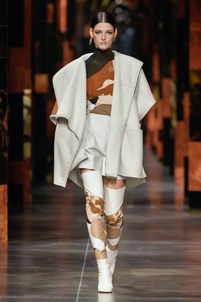 FENDI Women’s RTW Spring/Summer 2022 Fashion Show