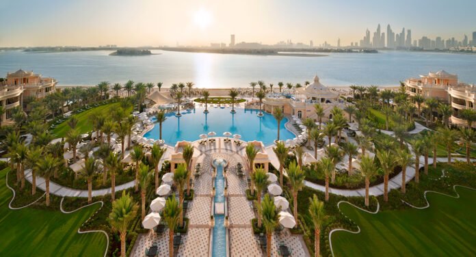 Raffles The Palm Dubai Exterior