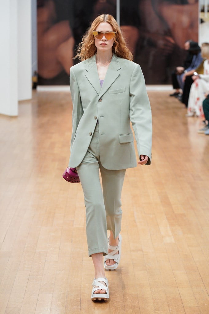 Tod's Women's Spring/Summer 2022 Collection 