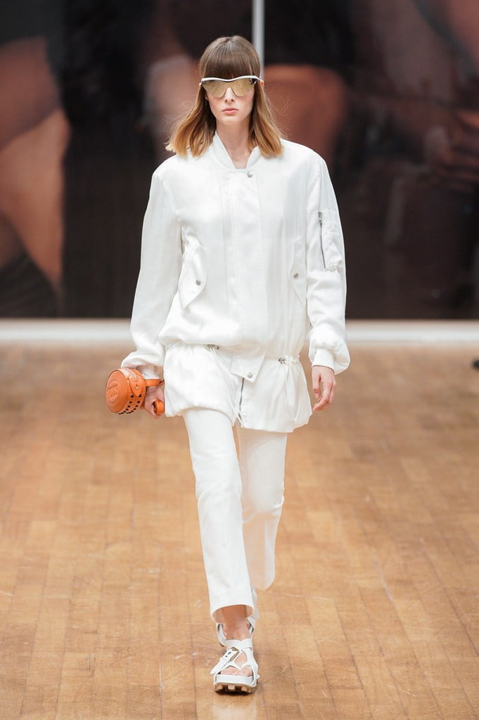 Tod's Women's Spring/Summer 2022 Collection 