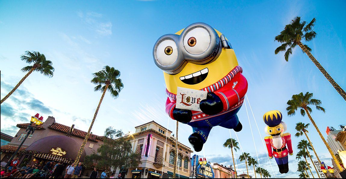 Universal's Holiday Parade featuring Macy's