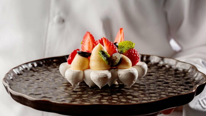 BAVARIAN CREAM FRUIT TART - Bay View - Four Seasons Hotel Bahrain Bay