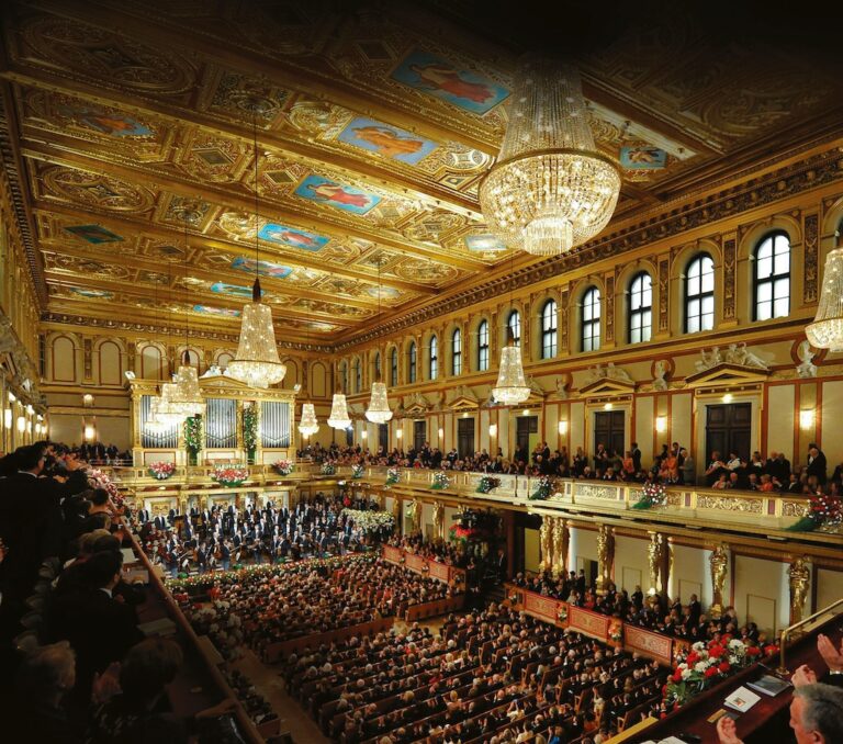 Rolex presents 2022 New Year’s Concert at Austria’s Wiener Musikverein