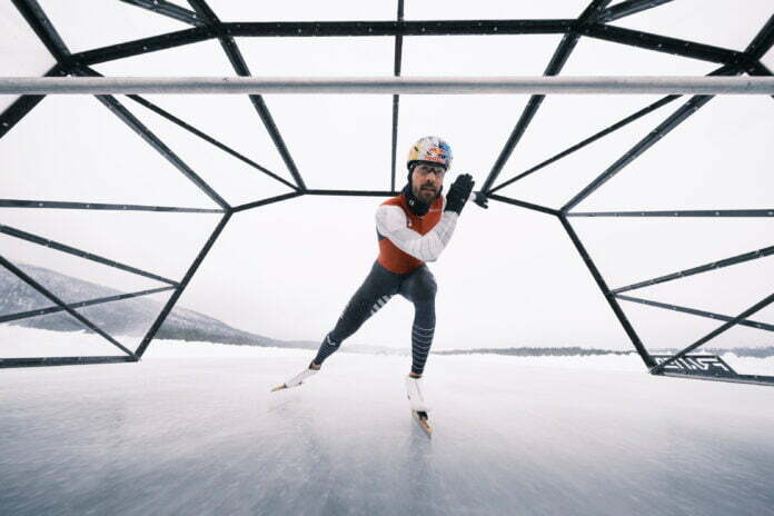 Speed skater Nuis cracks 100kph barrier in Norway