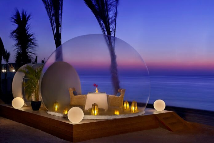 Anantara World Islands Dubai Resort - Bubble Dining