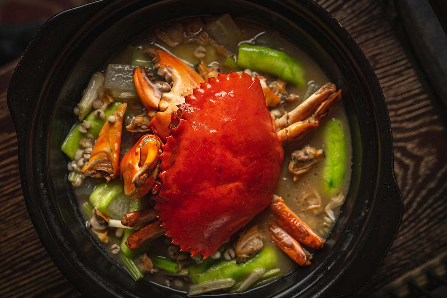 Mott 32 Crab Casserole, Fresh Clam with Winter Melon, Luffa