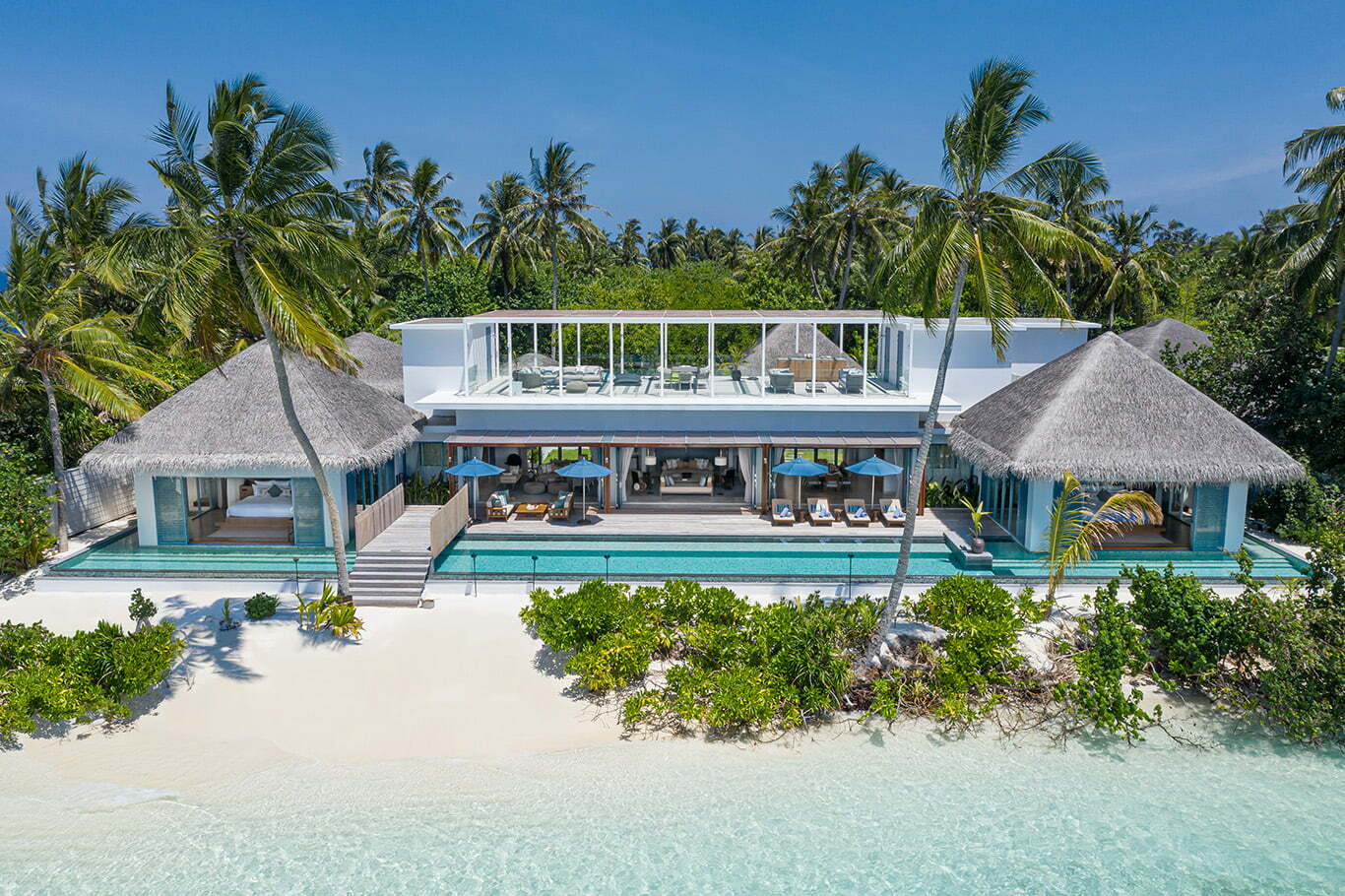 Raffles Maldives Royal Residence front view