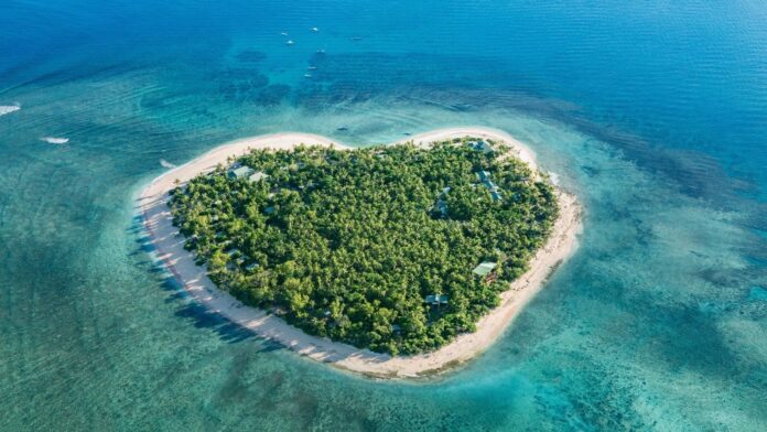 Fiji heart island