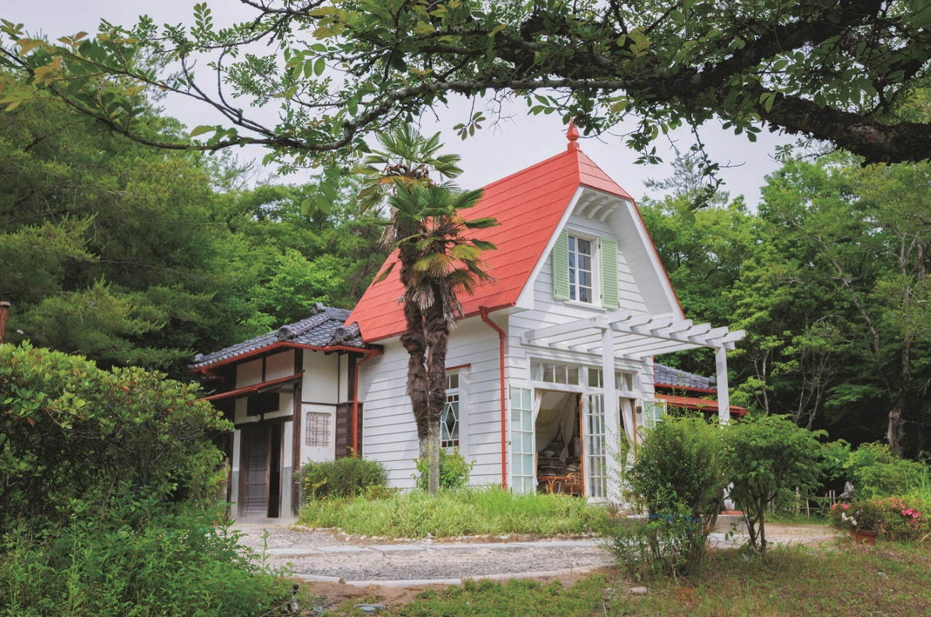 Satsuki and Mei's House in Dondoko Forest