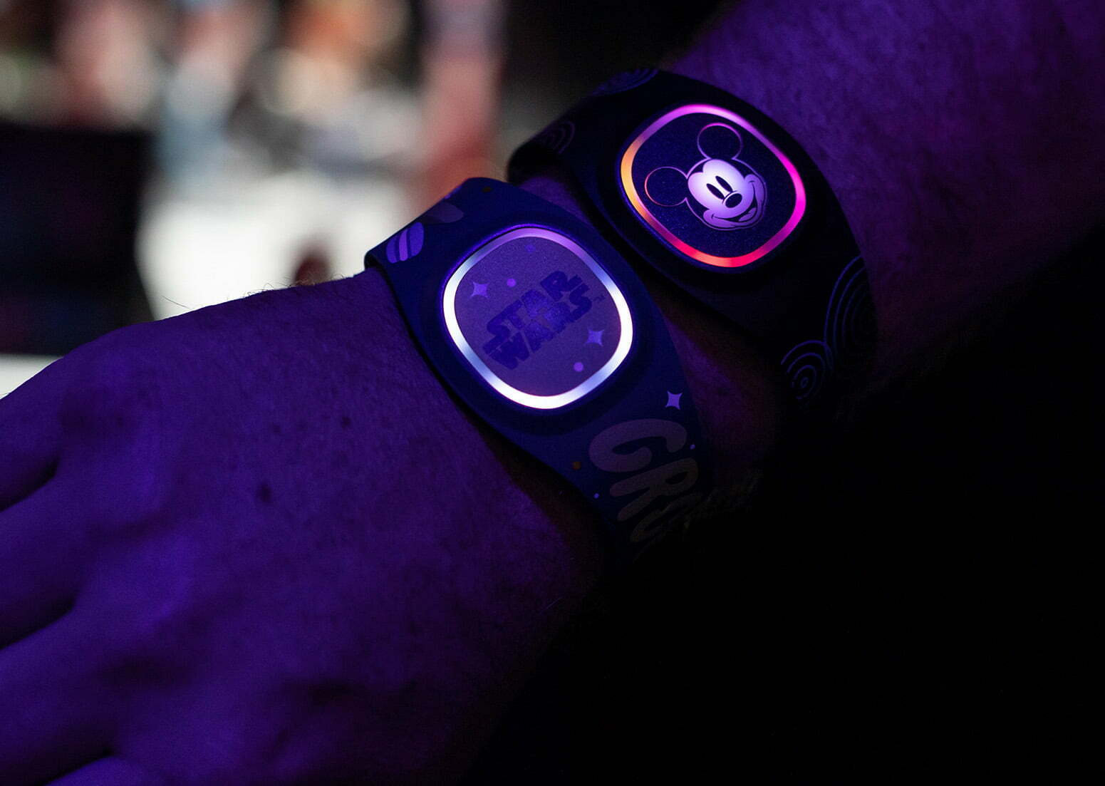 Magicband+ will soon be available at Disneyland (Photo: Julie Nguyen/SNAP TASTE)