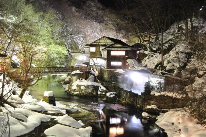 Osawa Onsen Sansuikaku