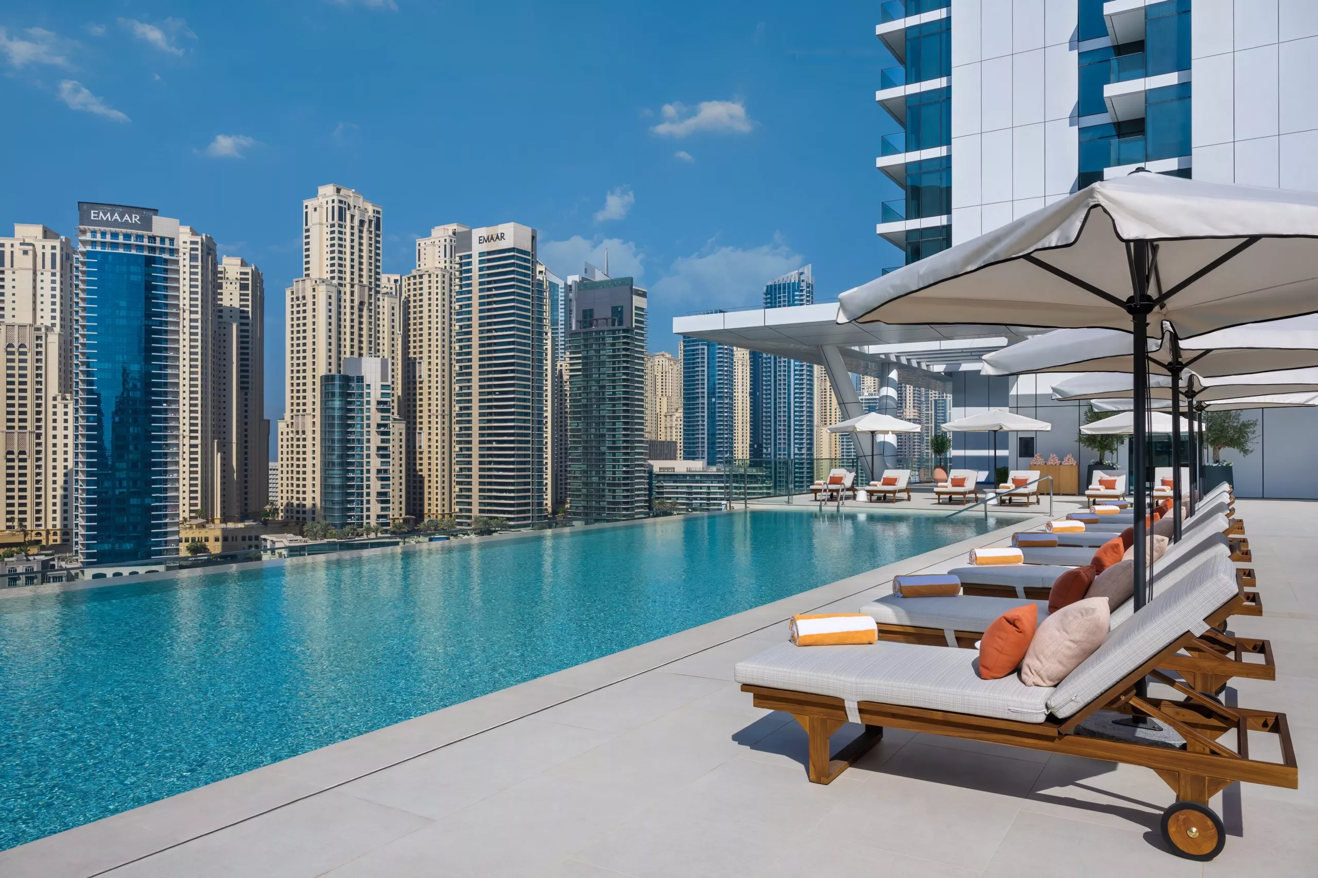 vida dubai marina and yacht club address