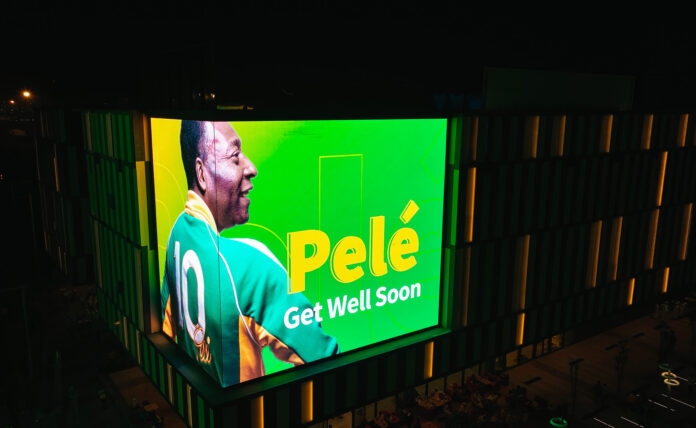 Tribute to Football Legend Pele in Qatar