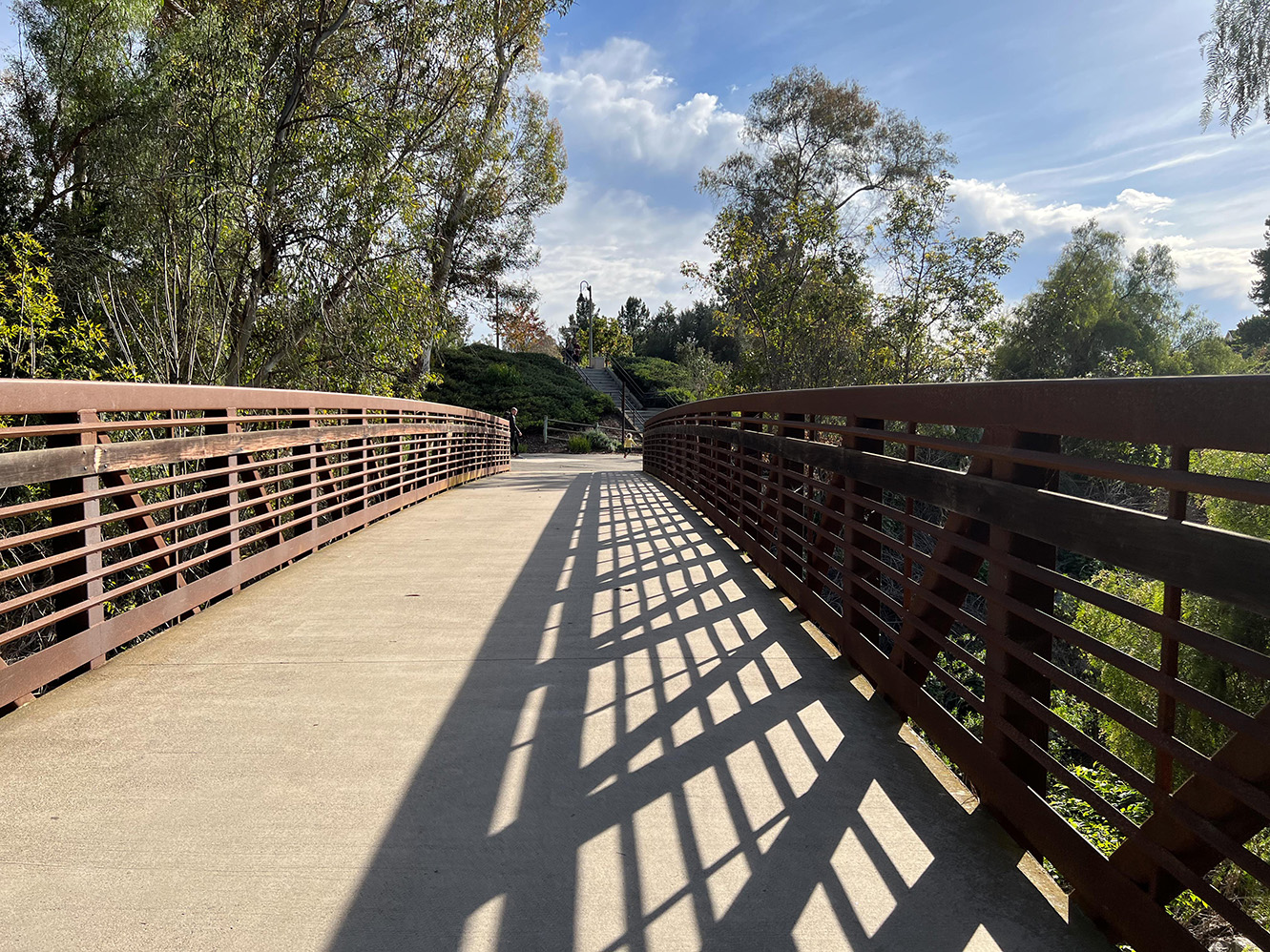 Oso Creek Trail in Mission Viejo, California (Photo by Julie Nguyen)