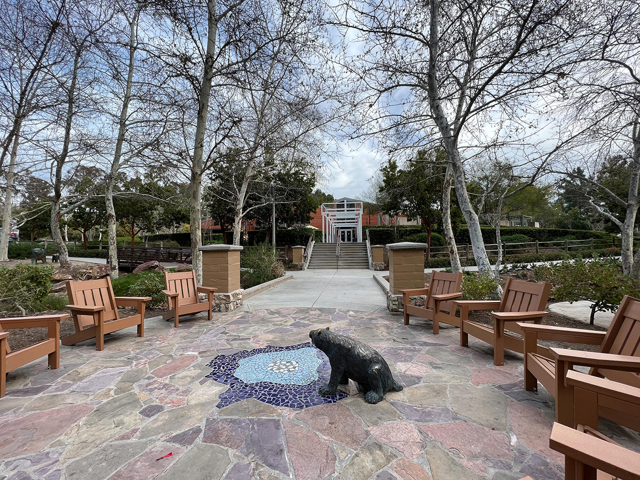 Oso Creek Trail in Mission Viejo, California (Photo by Julie Nguyen)