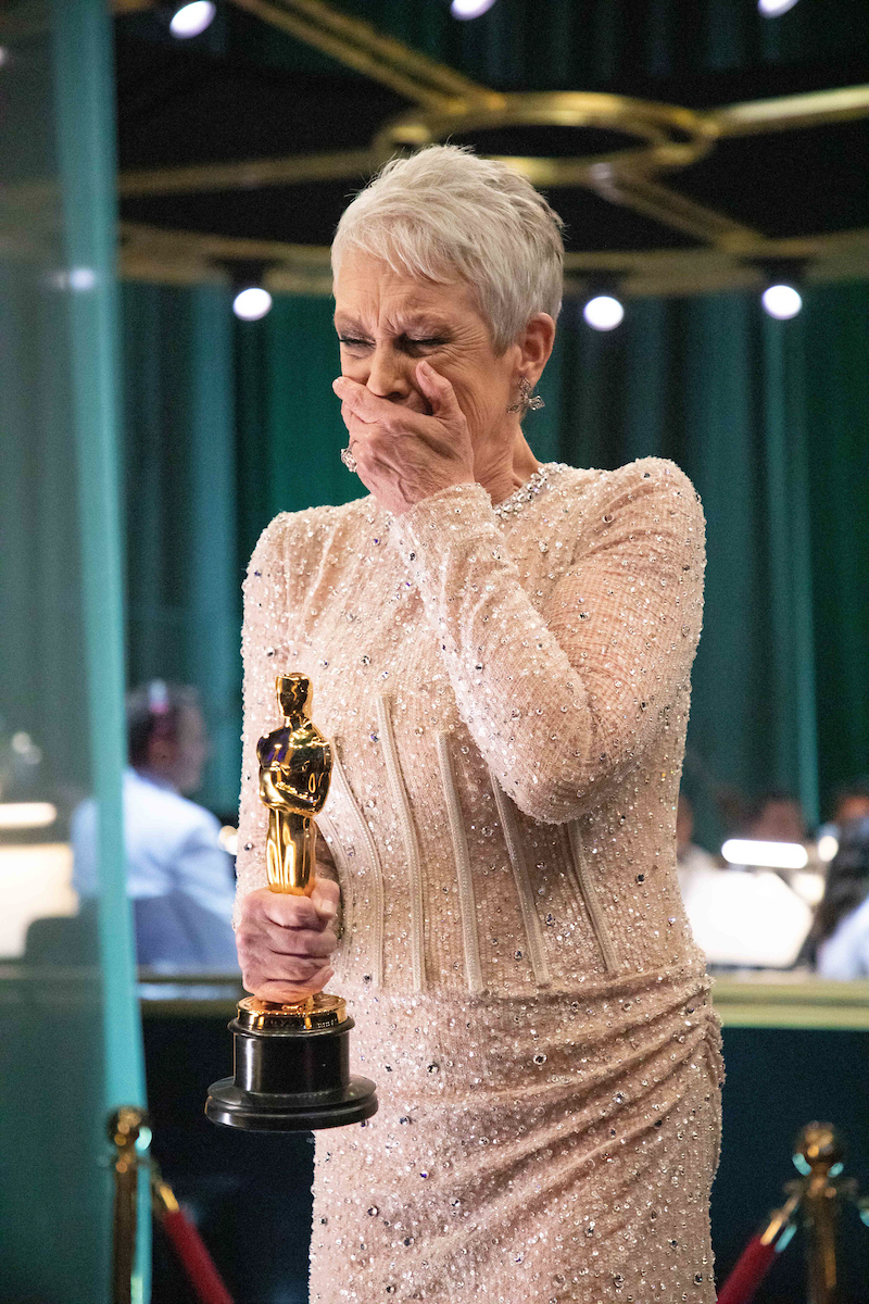 Jamie Lee Curtis poses backstage with the Oscar® for Actress in a Supporting Role during the live ABC telecast of the 95th Oscars® at Dolby® Theatre at Ovation Hollywood on Sunday, March 12, 2023.