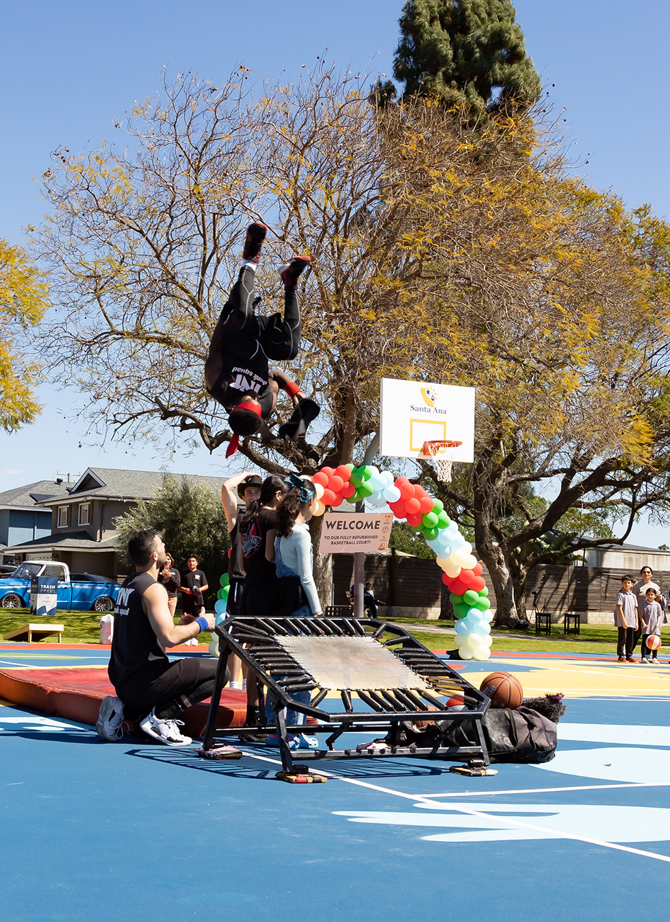 BJ’s Restaurant & Brewhouse® Honors Roots with Santa Ana Basketball Court Renovation (Photo by: Julie Nguyen)