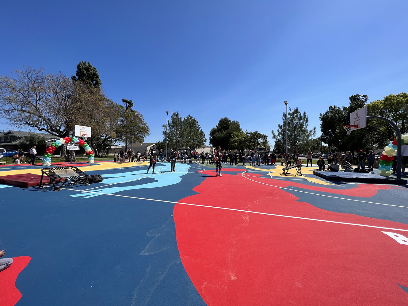 BJ’s Restaurant & Brewhouse® Honors Roots with Santa Ana Basketball Court Renovation (Photo by: Julie Nguyen)