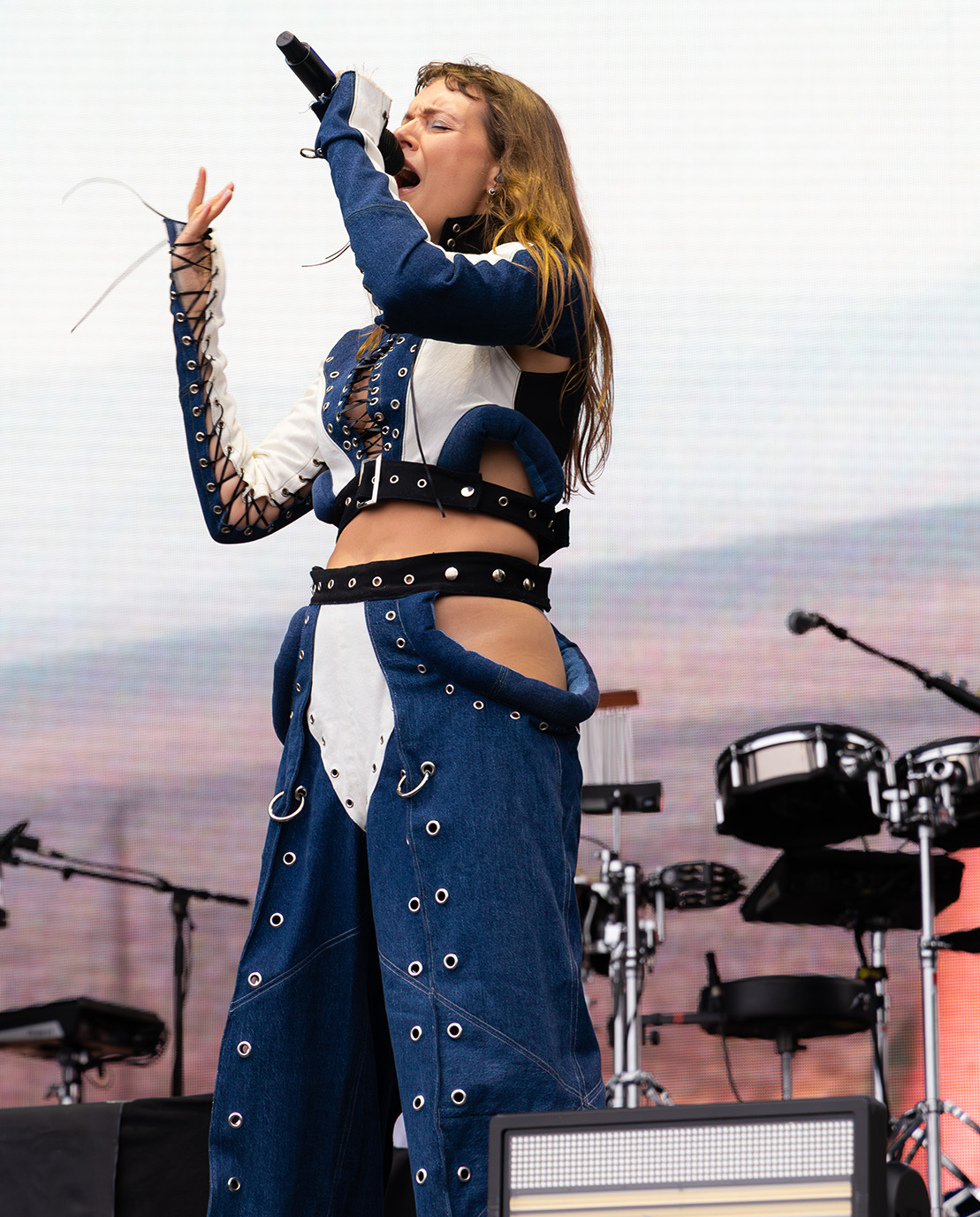 Tove Lo at Palm Tree Music Festival in Dana Point, California (Photo by Julie Nguyen)