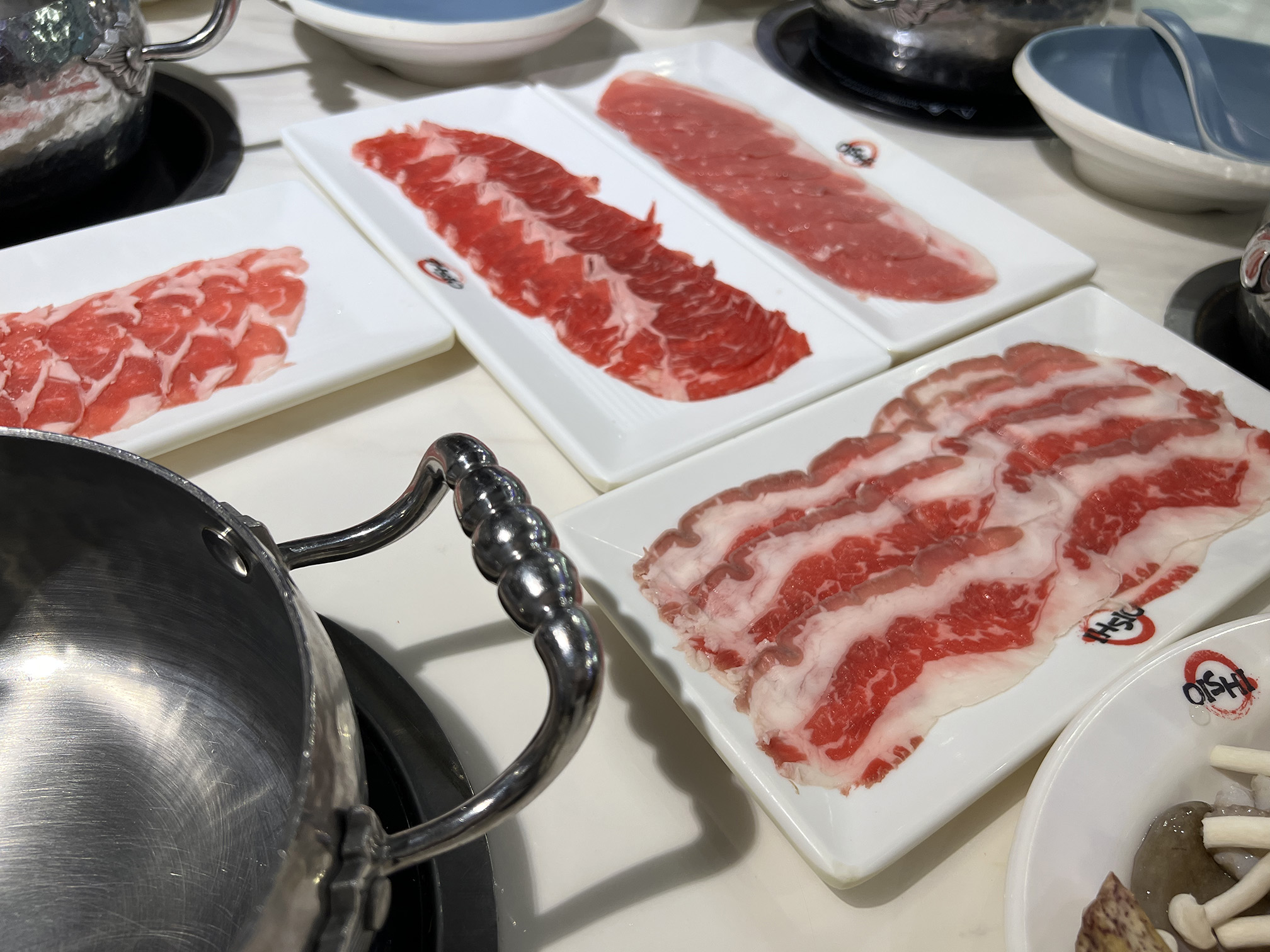 Oishi Shabu Shabu in Irvine, California (Photo by Julie Nguyen)