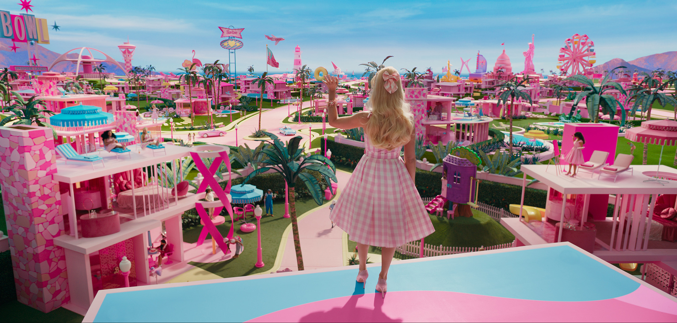 MARGOT ROBBIE as Barbie in Warner Bros. Pictures’ “BARBIE,” a Warner Bros. Pictures release.