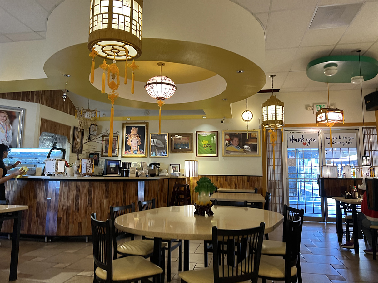 The Sun Vegan in Fountain Valley, California (Photo by Julie Nguyen)