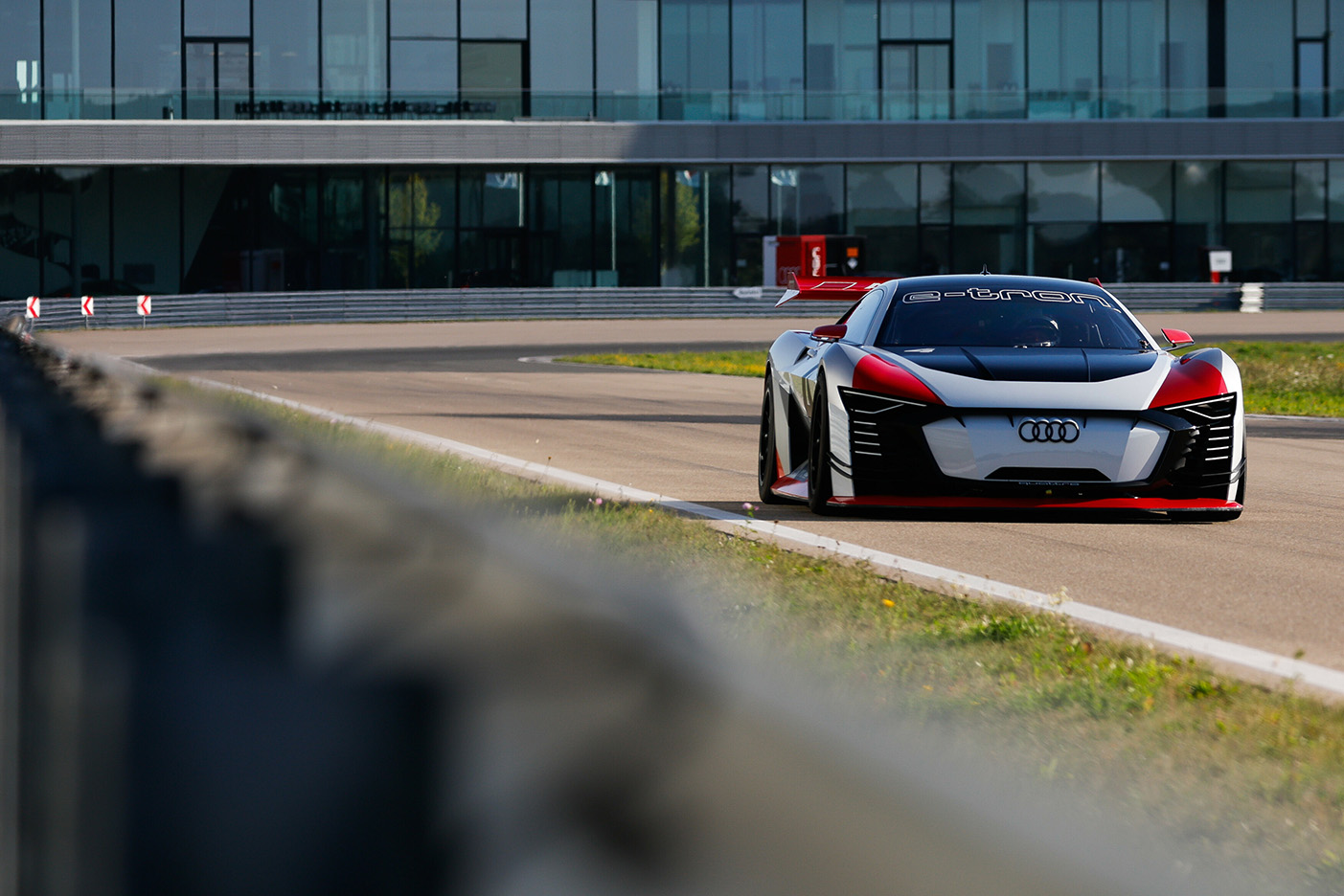 Tom Kristensen, Audi e-tron Vision Gran Turismo