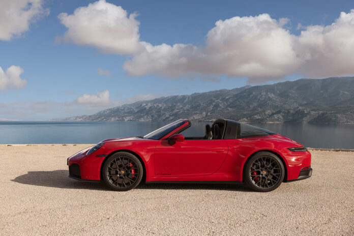 Porsche 911 Targa 4 GTS