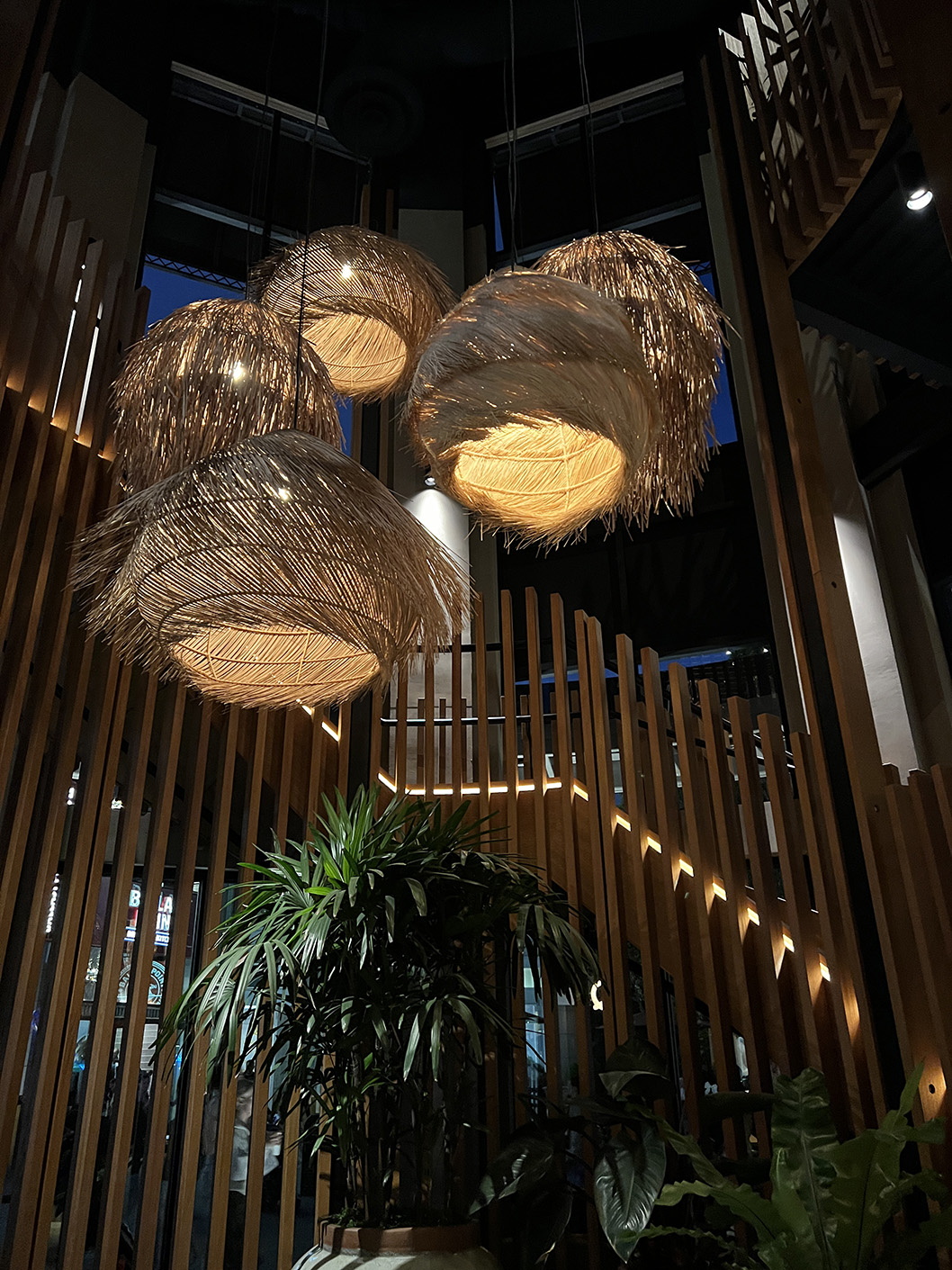 Restaurant interior - Paseo at Downtown Disney in Anaheim, California (Photo by Julie Nguyen)