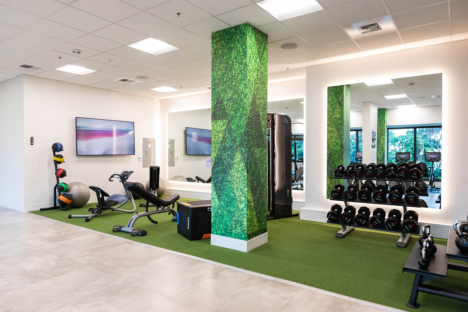 Fitness Studio at Sonesta Irvine hotel (Photo by Julie Nguyen)