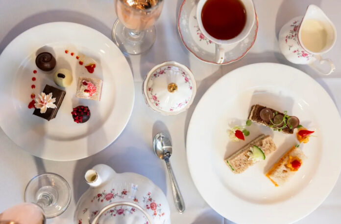 Holiday tea at Jekyll Island Club