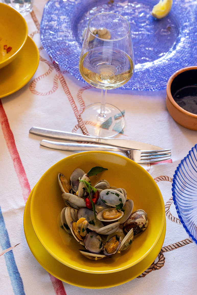 A bowl of clams harvested from the Po River.